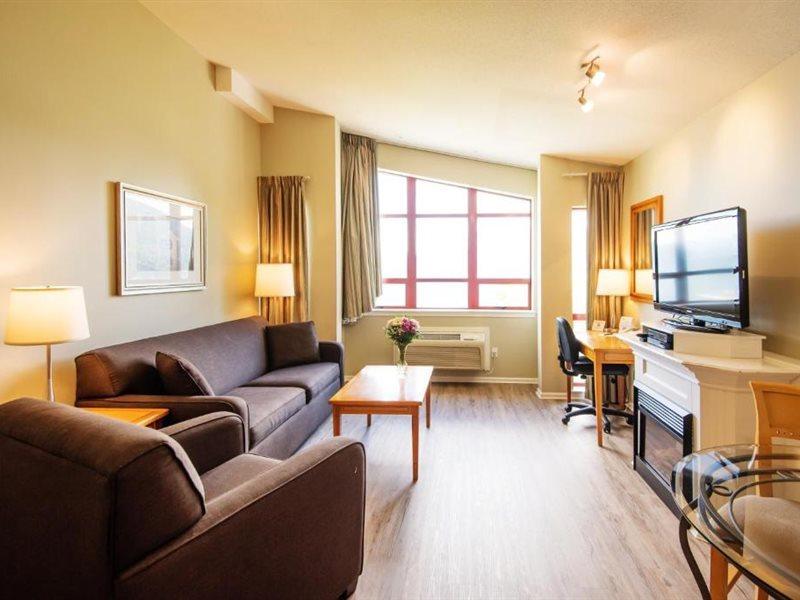 Harrison Beach Hotel Харрисон-Хот-Спрингс Экстерьер фото
