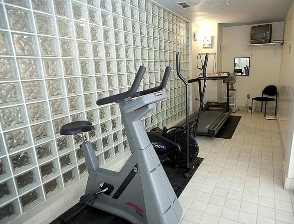 Harrison Beach Hotel Харрисон-Хот-Спрингс Экстерьер фото