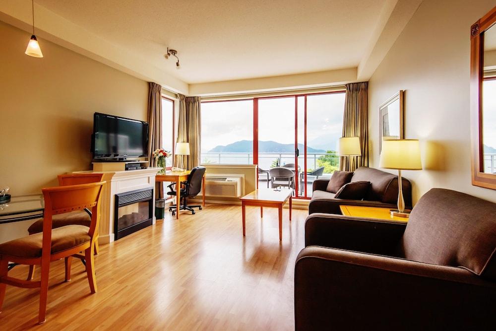 Harrison Beach Hotel Харрисон-Хот-Спрингс Экстерьер фото